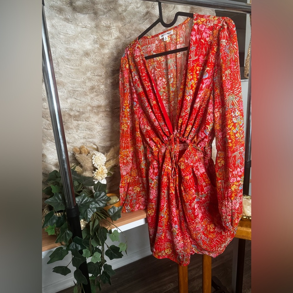 Floral Tie-Front Cutout Romper – Summer Longsleeved Playsuit